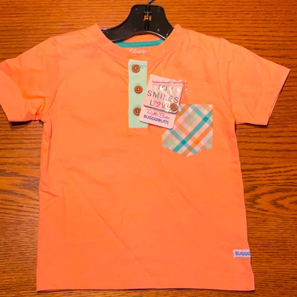 Rugged Butts Peach Pocket Henley New with tags